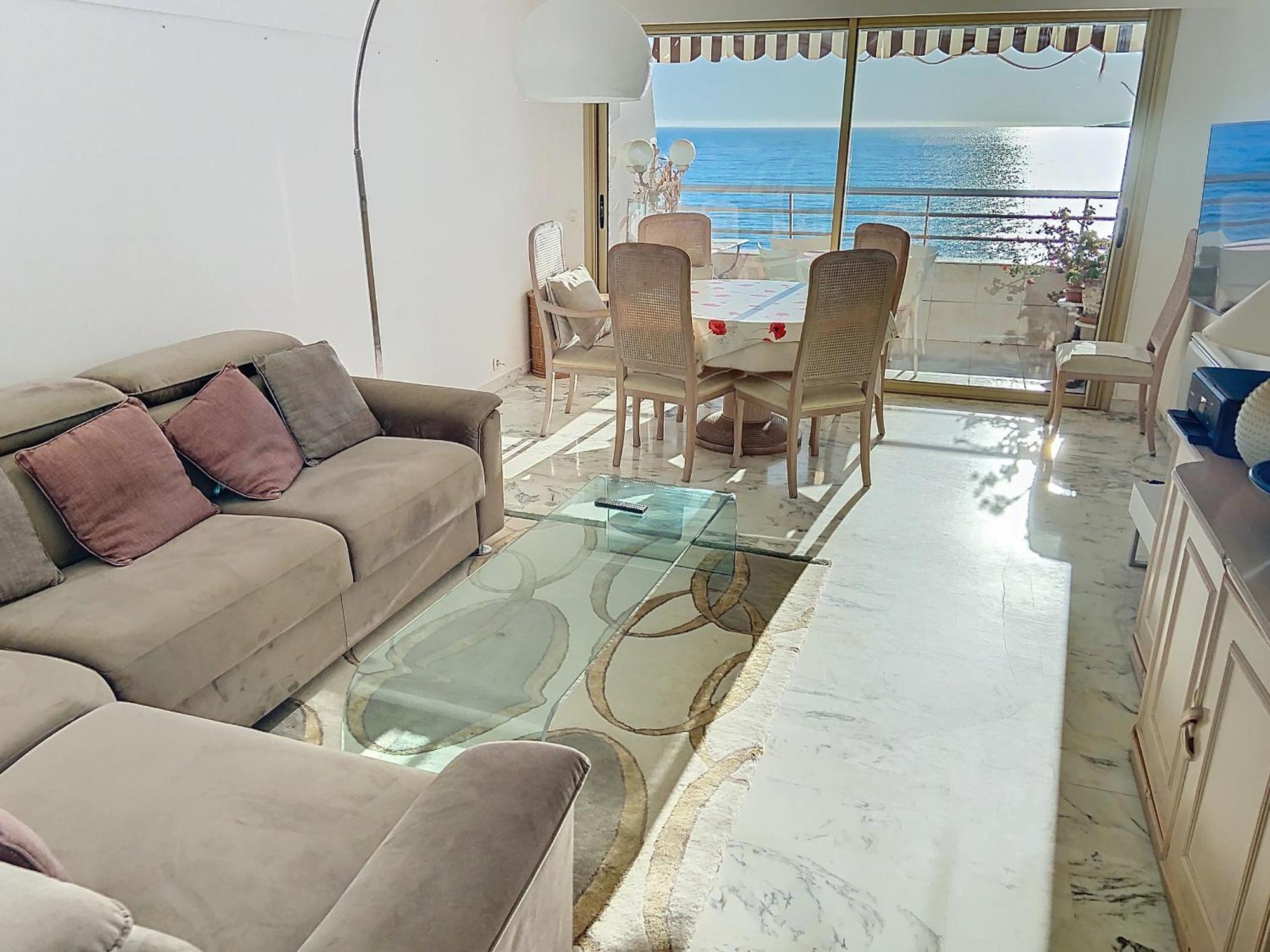 Situation Et Vue Exceptionnelles 338l Roll Appartement Cannes